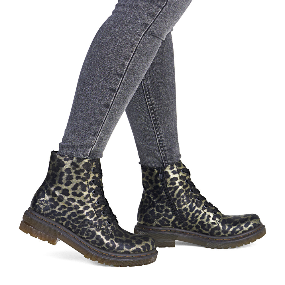 detail Dámská kotníková obuv RIEKER 78240-90 zlatá W5