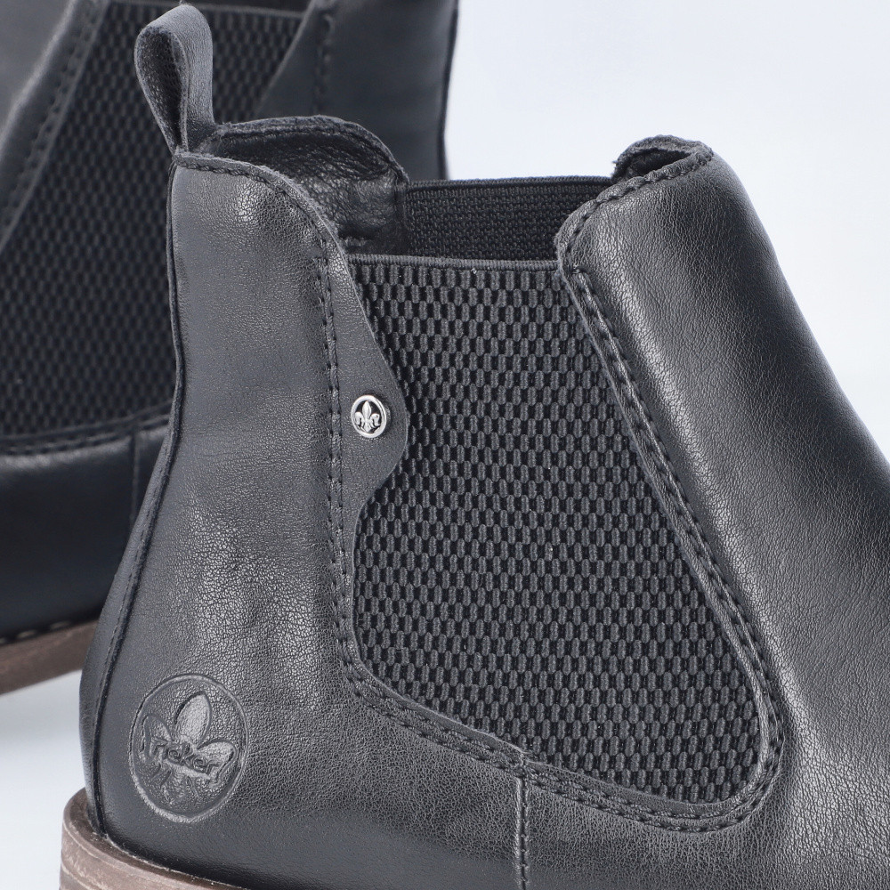 detail Dámská kotníková obuv RIEKER 79450-00 černá W5