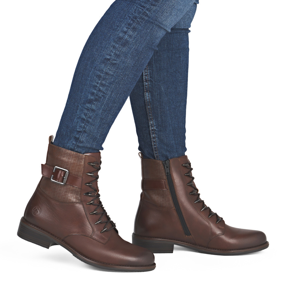 detail Dámská kotníková obuv REMONTE D0F72-23 hnědá W5