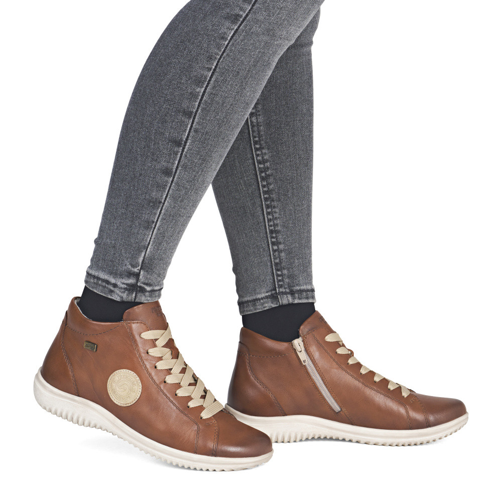 detail Dámská kotníková obuv REMONTE D1E71-24 hnědá W5