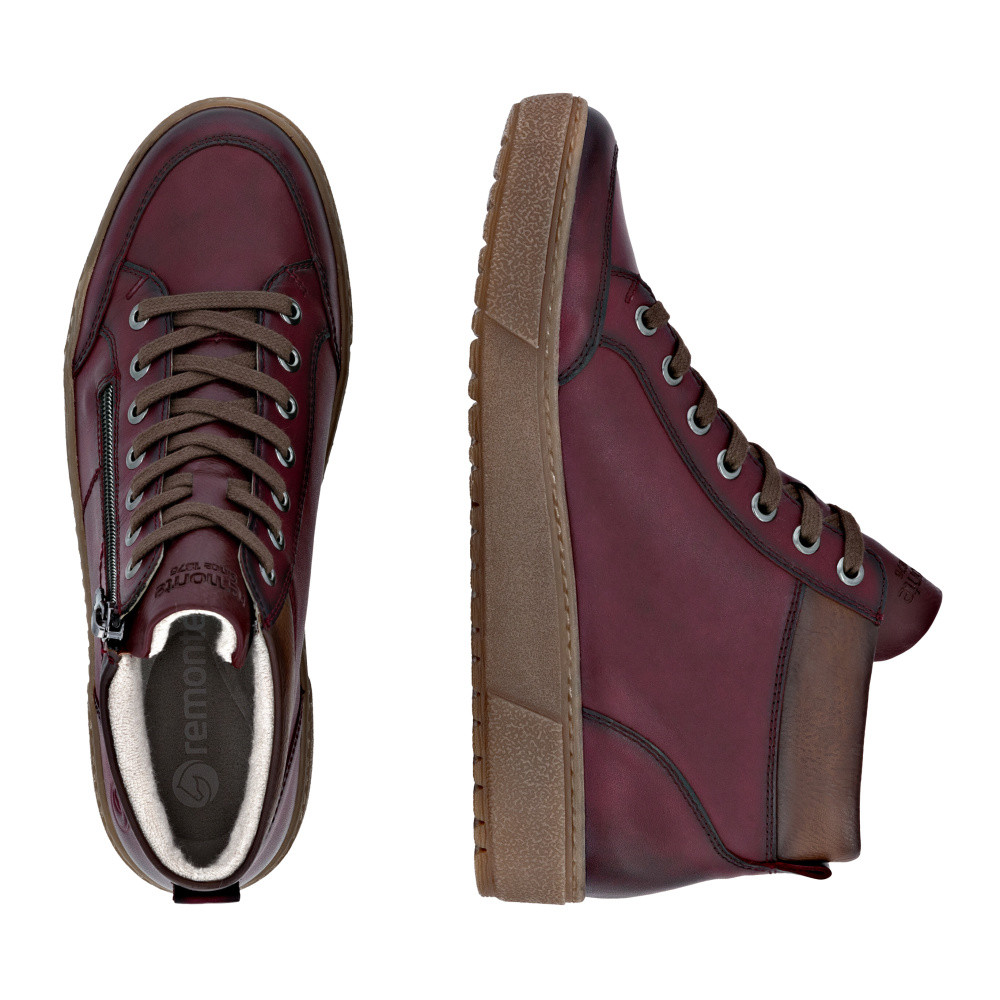 detail Dámská kotníková obuv REMONTE D2T70-35 červená W5