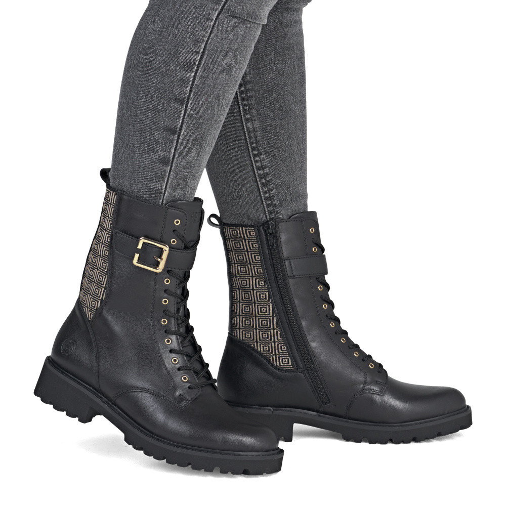 detail Dámská kotníková obuv REMONTE D8658-03 černá W5