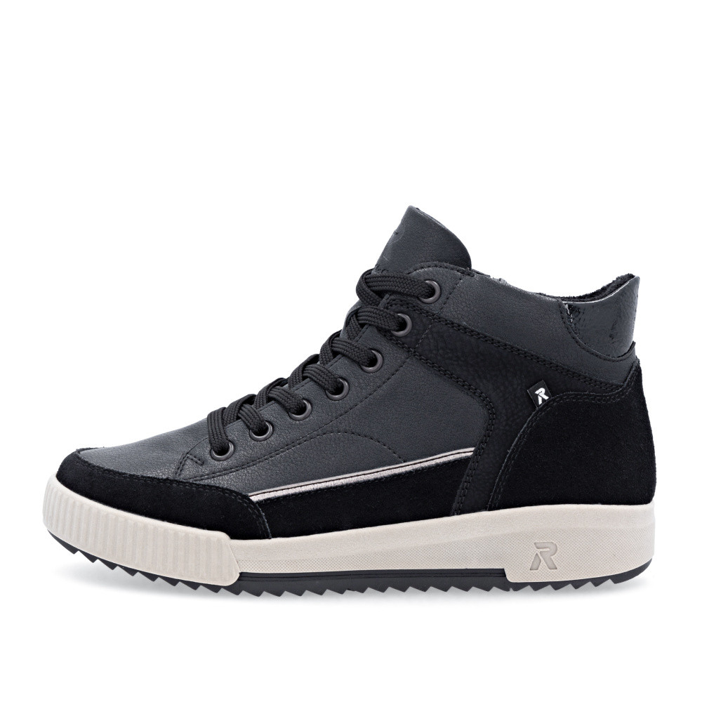 detail Dámská kotníková obuv RIEKER W0171-00 černá W5