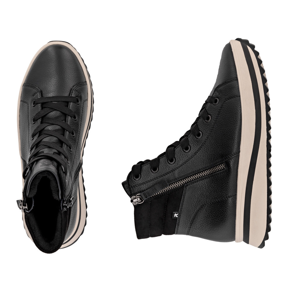 detail Dámská kotníková obuv RIEKER W3870-00 černá W5