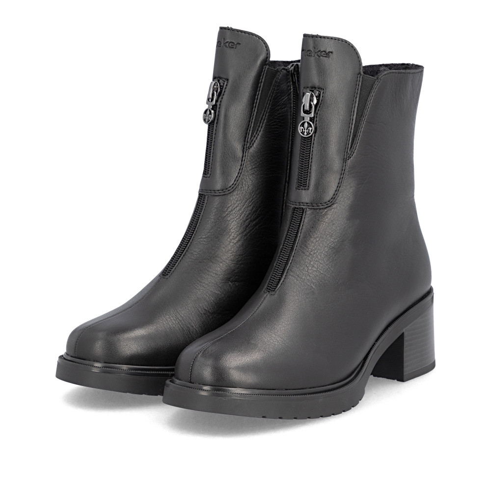 detail Dámská kotníková obuv RIEKER Y5255-00 černá W5