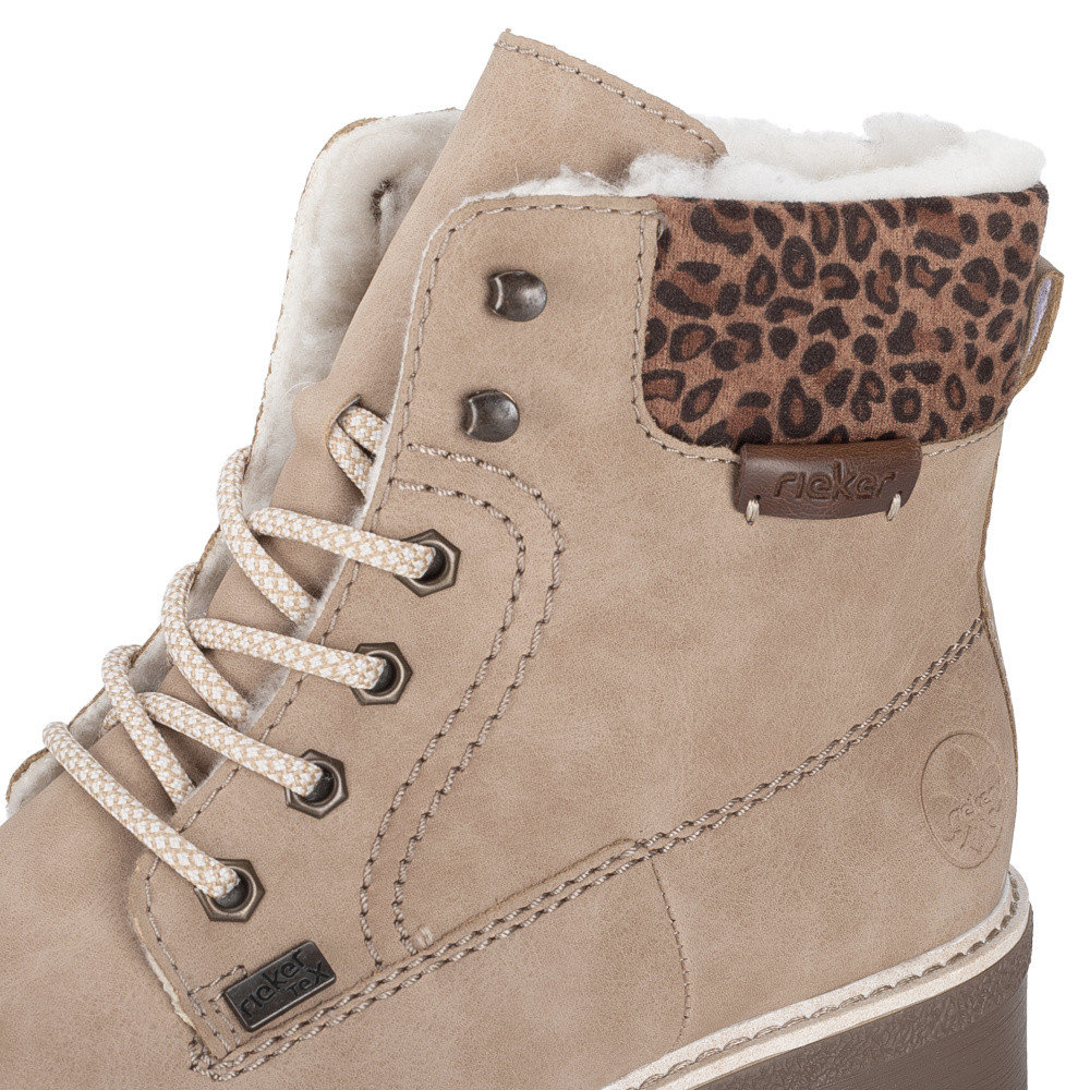 detail Dámská kotníková obuv RIEKER Y8118-60 béžová W5