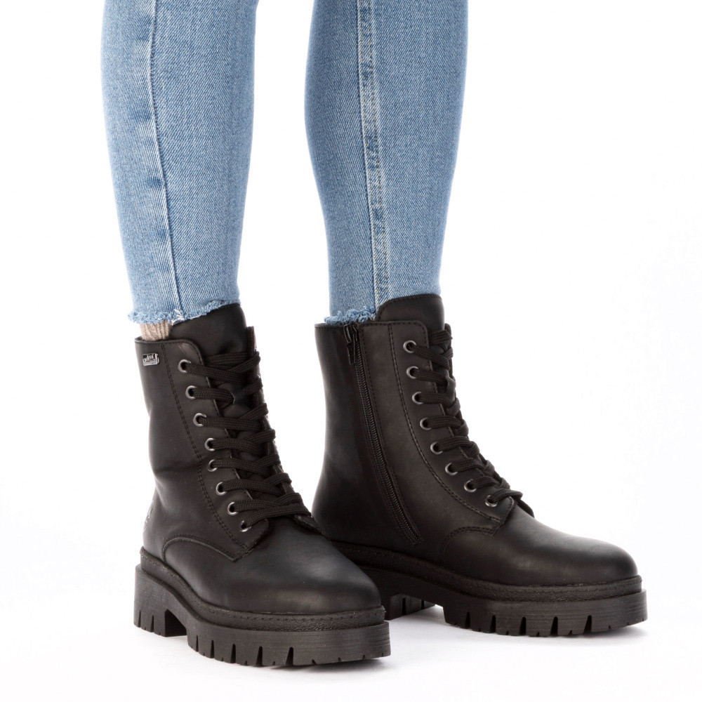 detail Dámská kotníková obuv RIEKER Z9447-00 černá W5
