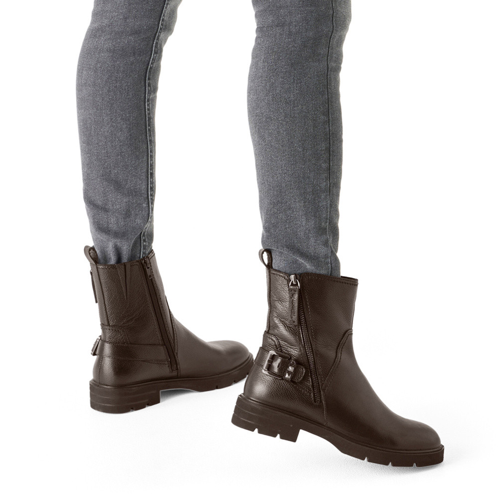 detail Dámská kotníková obuv TAMARIS 25421-45-001 černá W5