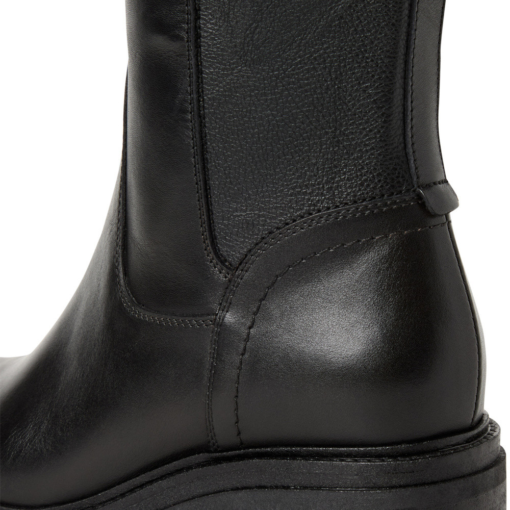 detail Dámské kozačky TAMARIS 25505-45-001 černá W5