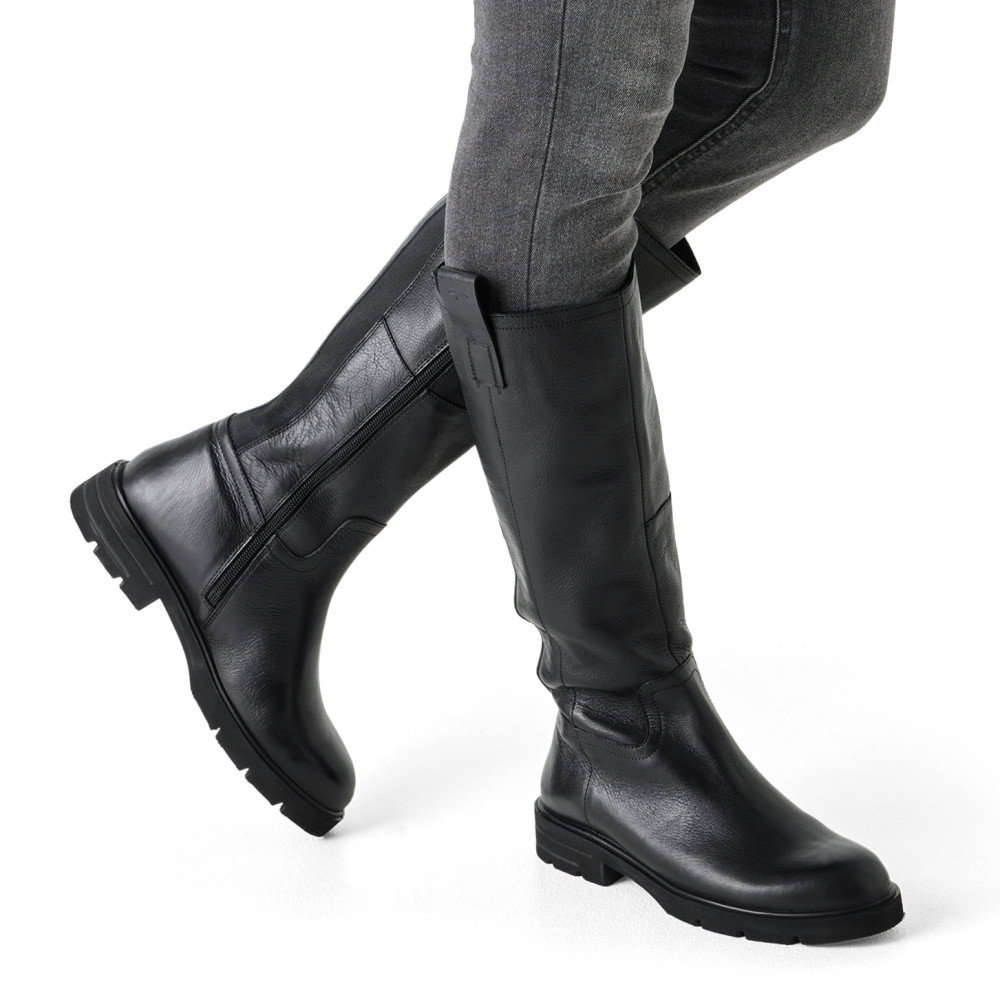 detail Dámské kozačky TAMARIS 25616-45-001 černá W5