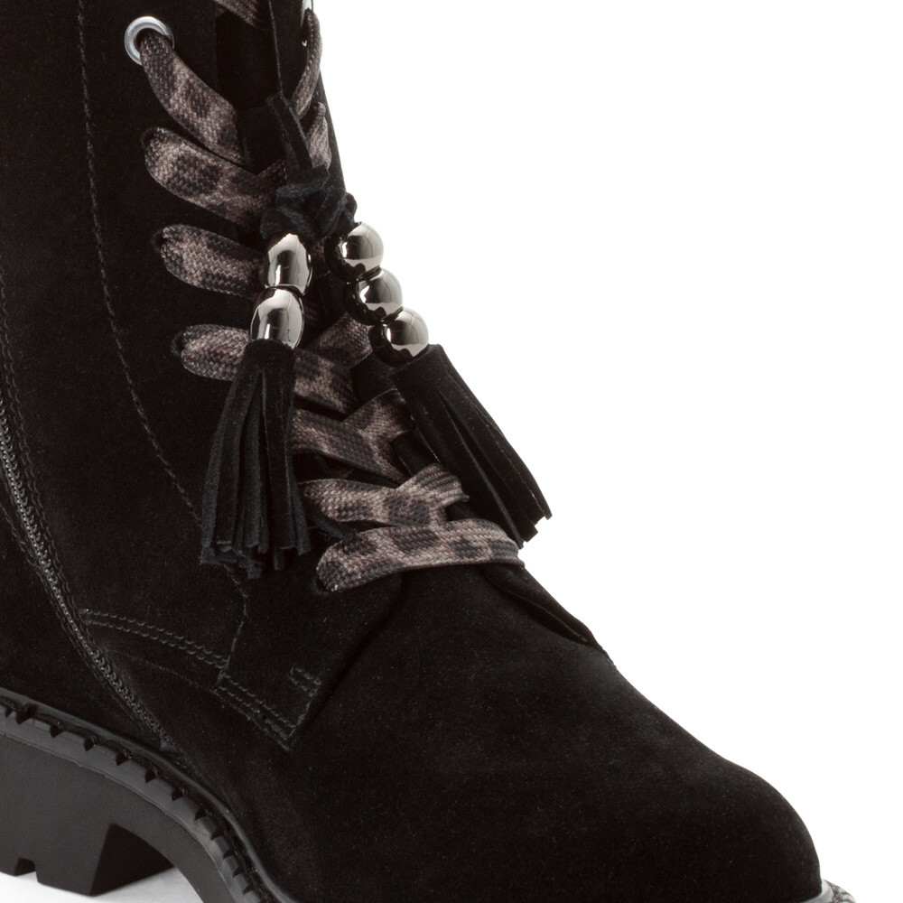 detail Dámská kotníková obuv TAMARIS 1-25284-47   BLACK 001   H/W6