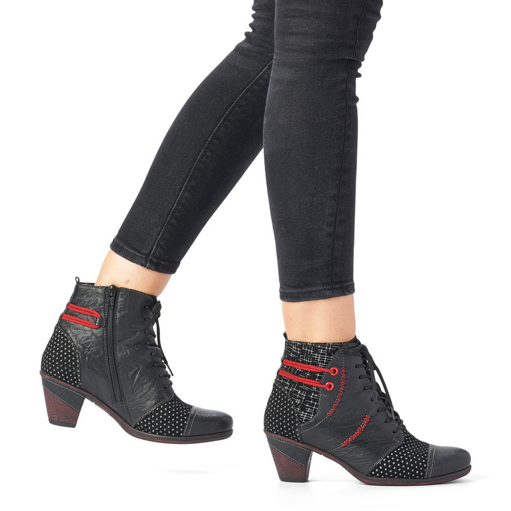 detail Dámská obuv REMONTE RIE-1036823-W0 černá