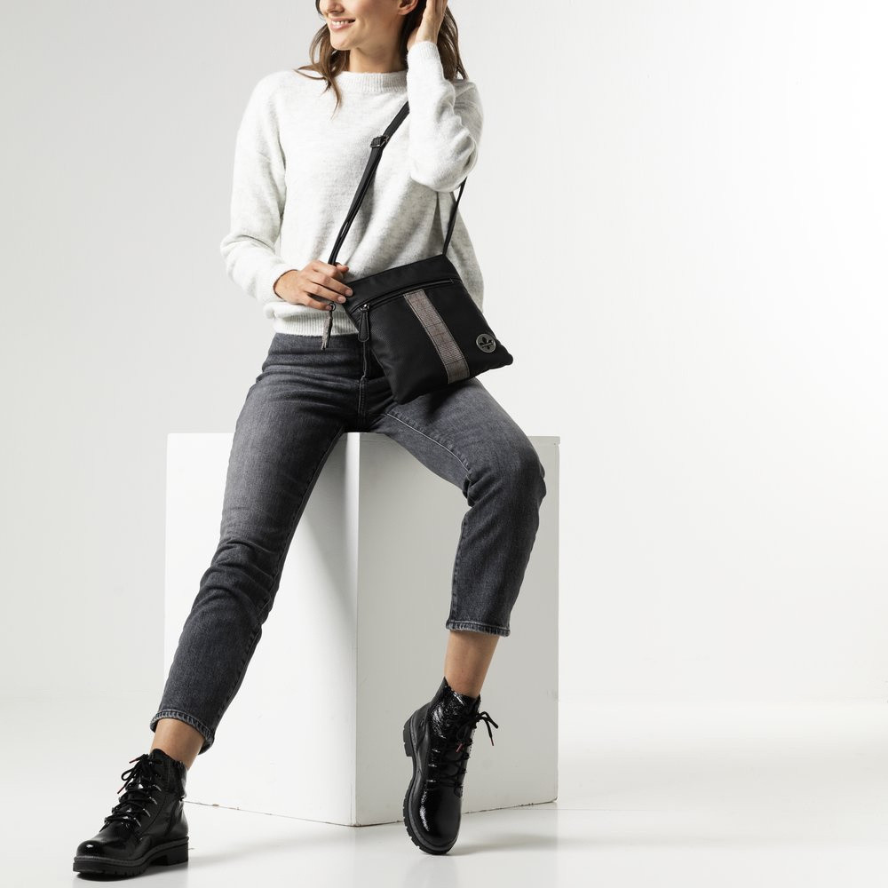 detail Dámská kabelka RIEKER RIE-20100008-W0 černá