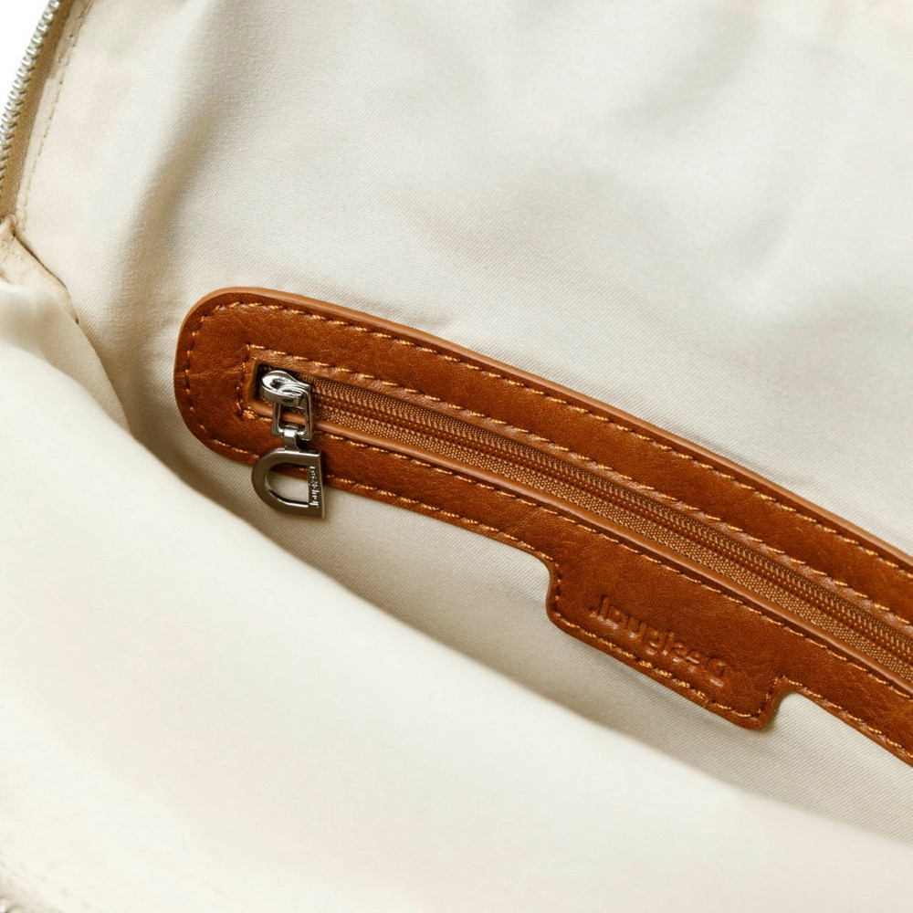 detail Dámský batoh DESIGUAL DES-20100761-S1 bílá