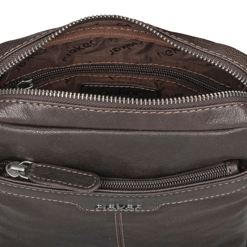 detail Pánská taška RIEKER 9008 hnědá S6