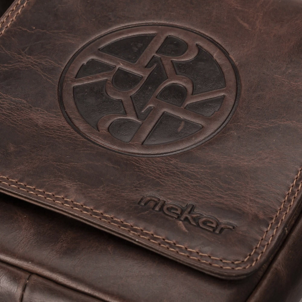 detail Pánská taška RIEKER 8050 hnědá W5