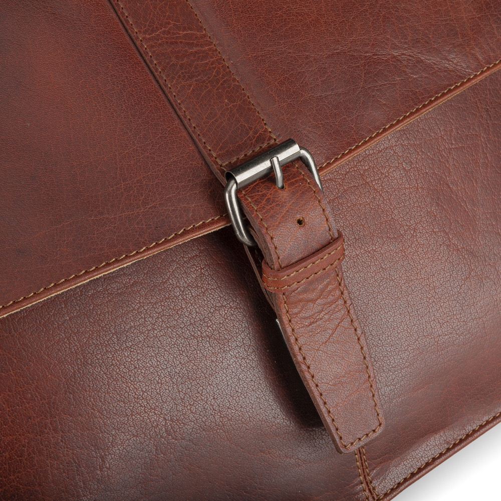 detail Pánská taška RIEKER 8055 hnědá W4