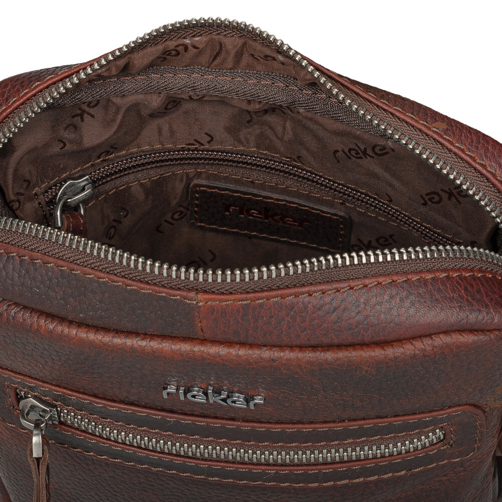 detail Pánská taška RIEKER 9002 hnědá W5