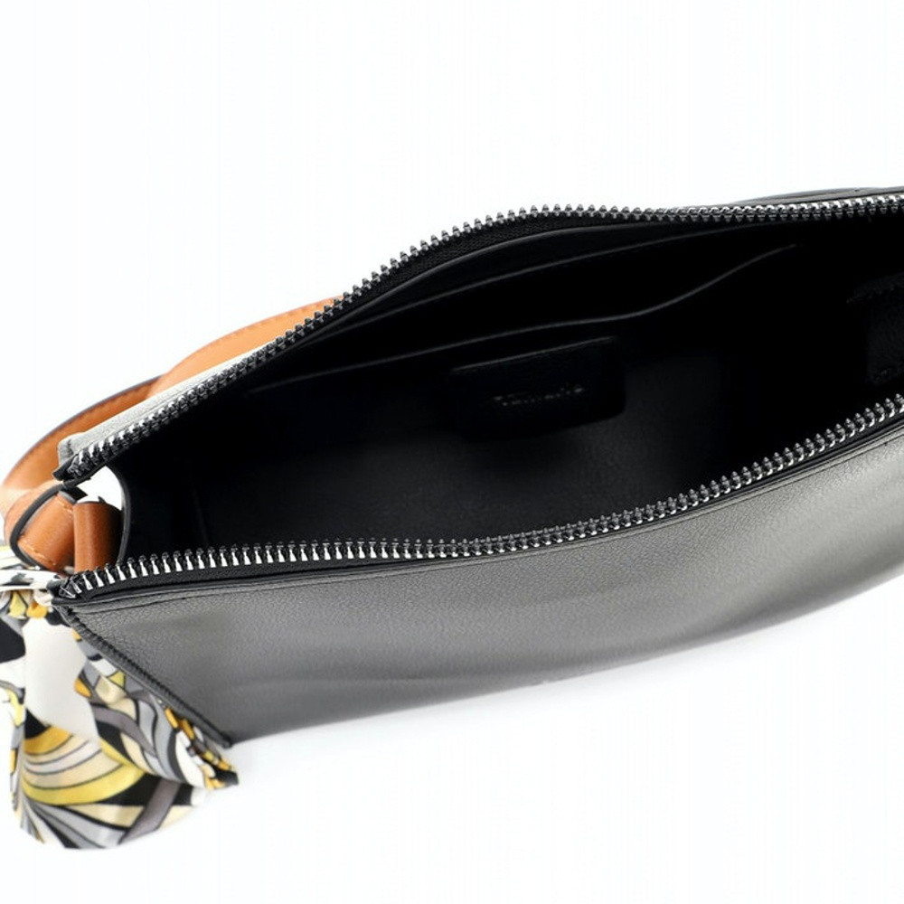 detail Dámská kabelka TAMARIS TAM-20101424-S2 černá