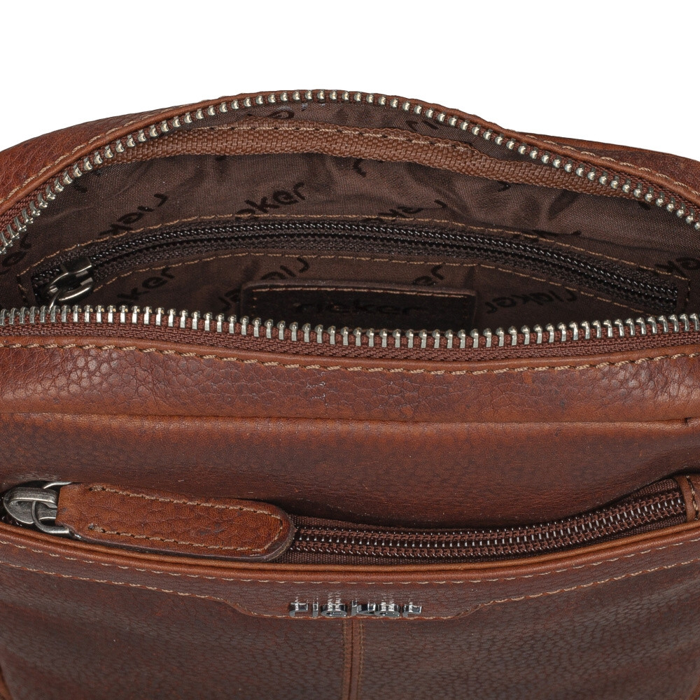 detail Pánská taška RIEKER 9022 hnědá W5