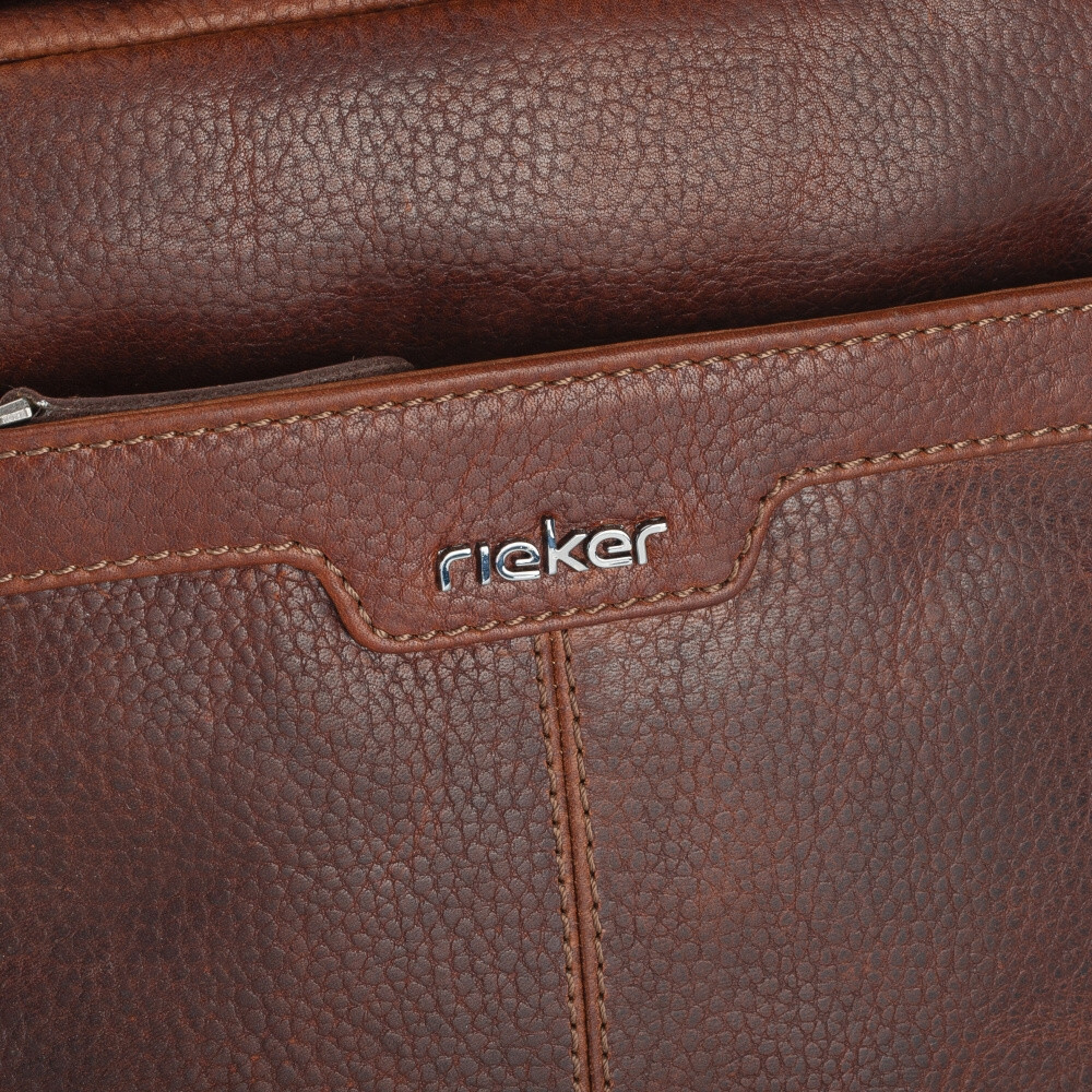 detail Pánská taška RIEKER 9022 hnědá W5