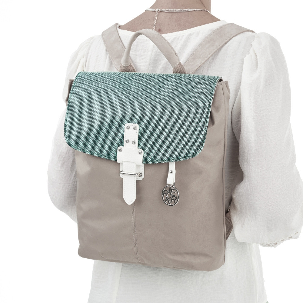 detail Dámský batoh RIEKER H1086-60 béžová S3