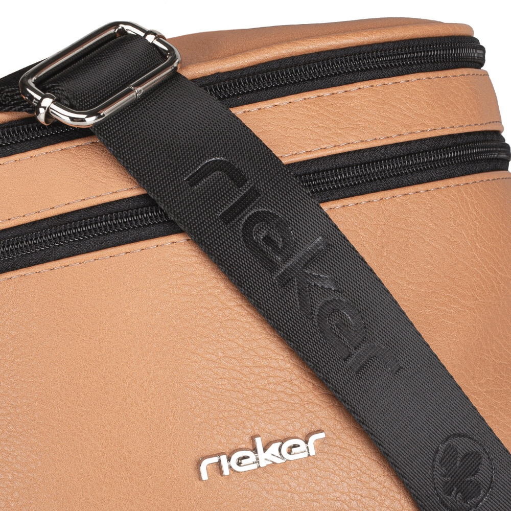 detail Dámská ledvinka RIEKER RIE-20103940-W3 hnědá