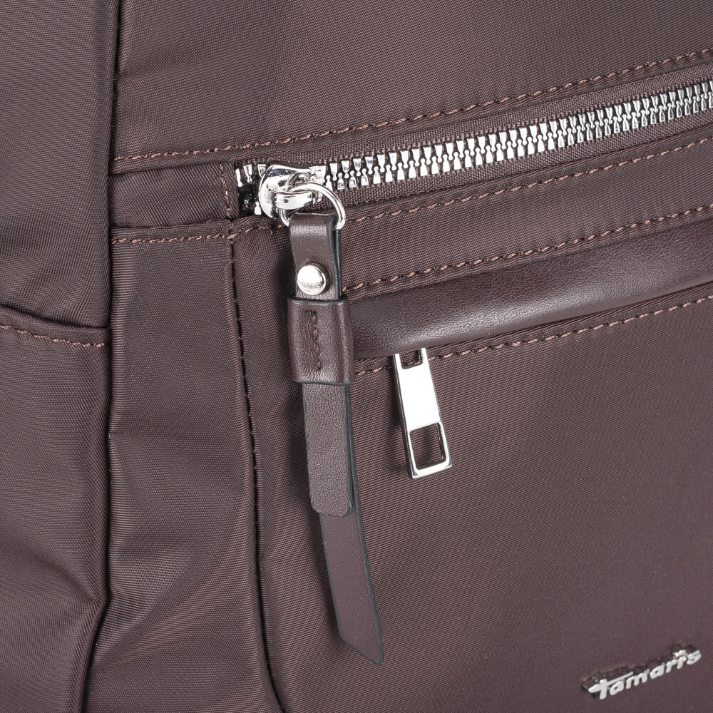 detail Dámský batoh TAMARIS 33002-200 hnědá W4