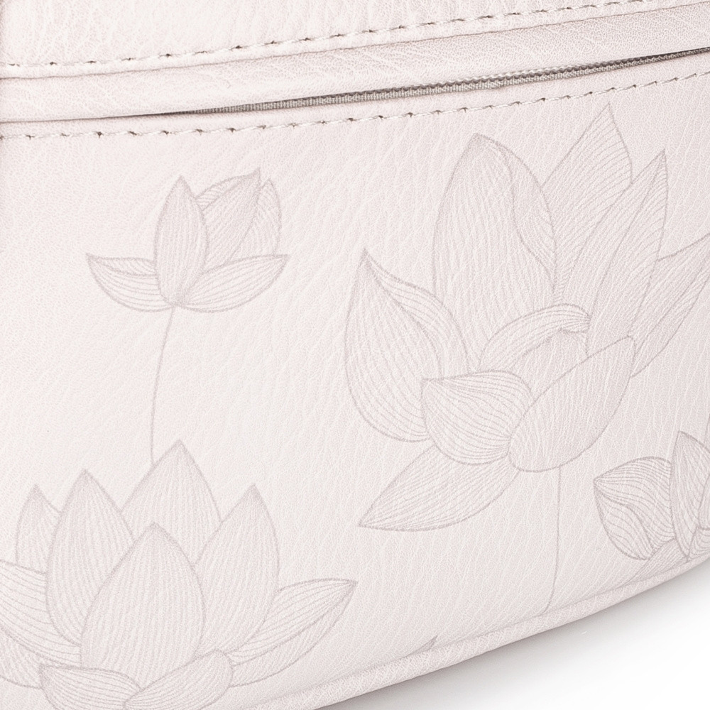 detail Dámský batoh RIEKER C1932-168-KWT béžová S5