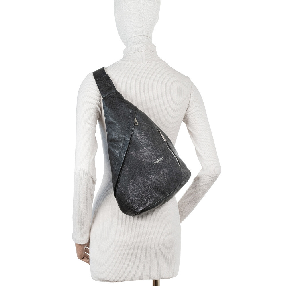 detail Dámský batoh RIEKER C2303-168/19-KWT černá W4