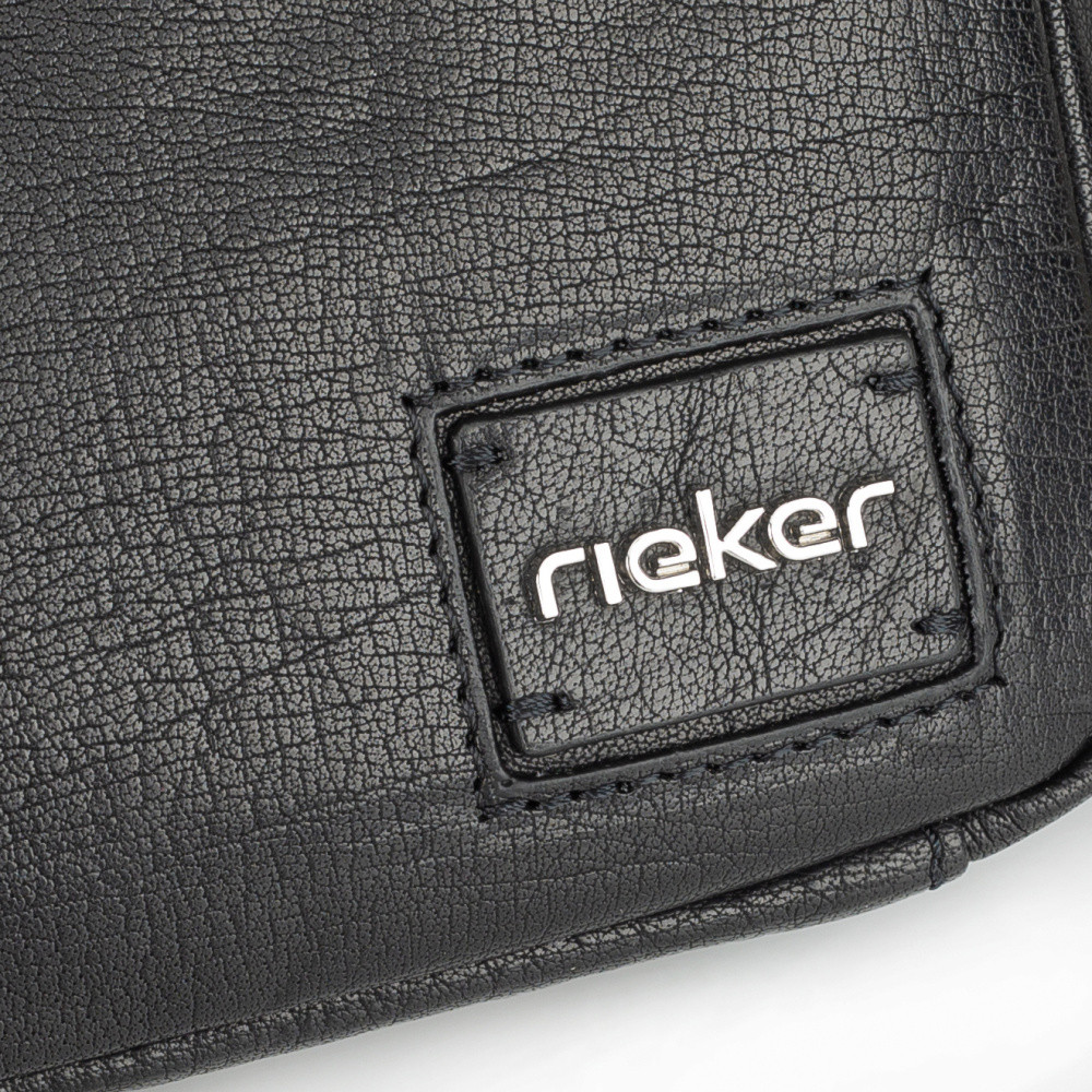 detail Pánská taška RIEKER 9025 černá W5