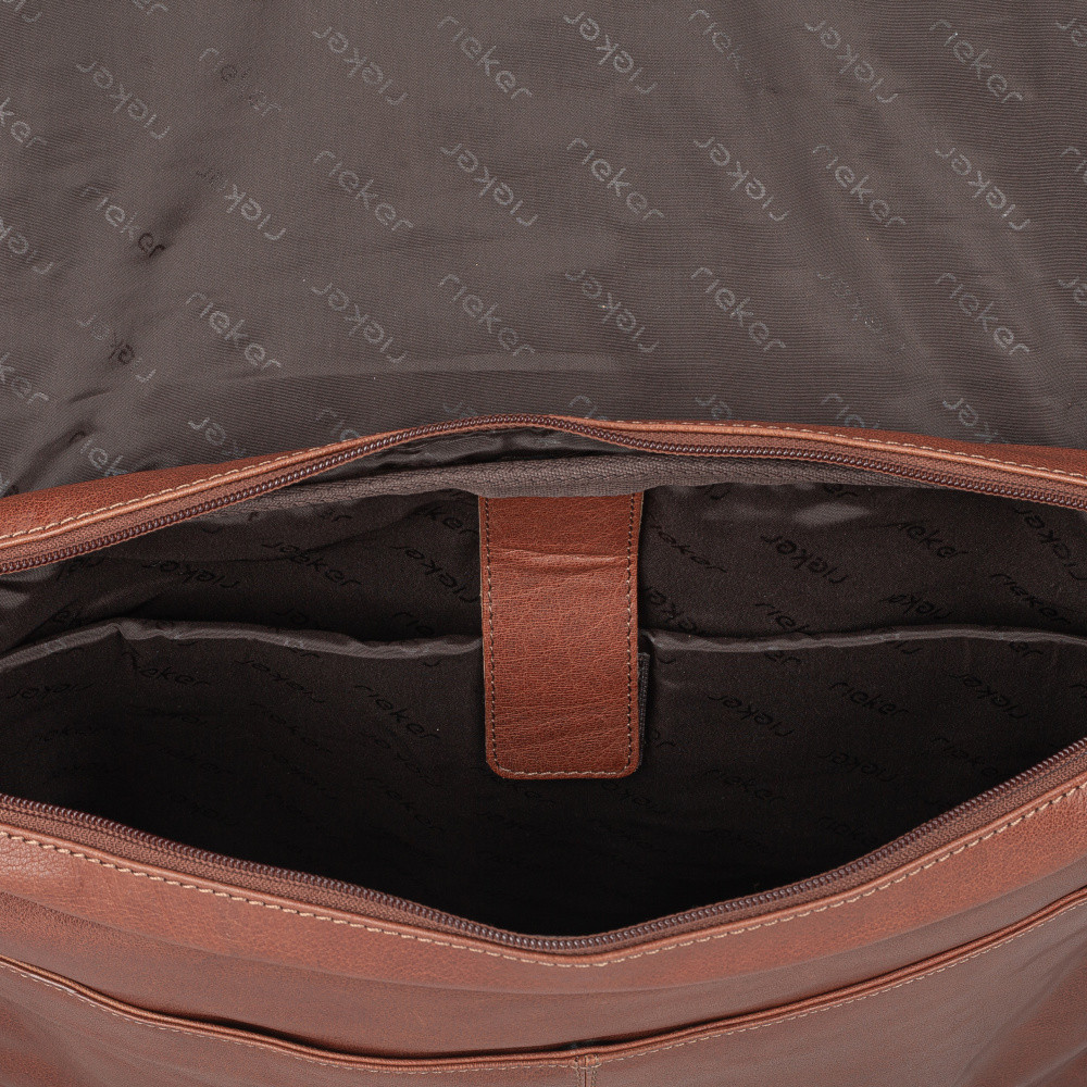 detail Pánská taška RIEKER 9027 hnědá W5