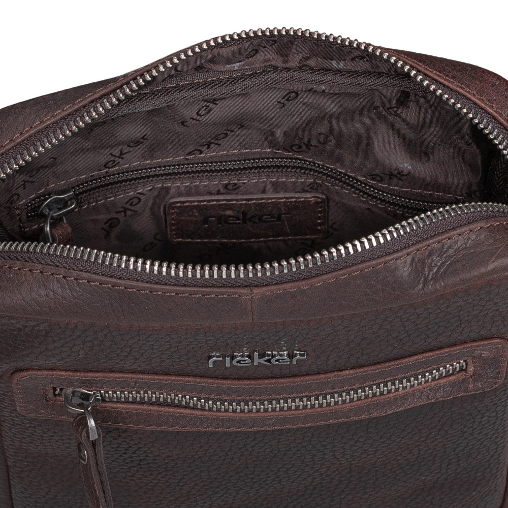 detail Pánská taška RIEKER 9028 hnědá W5