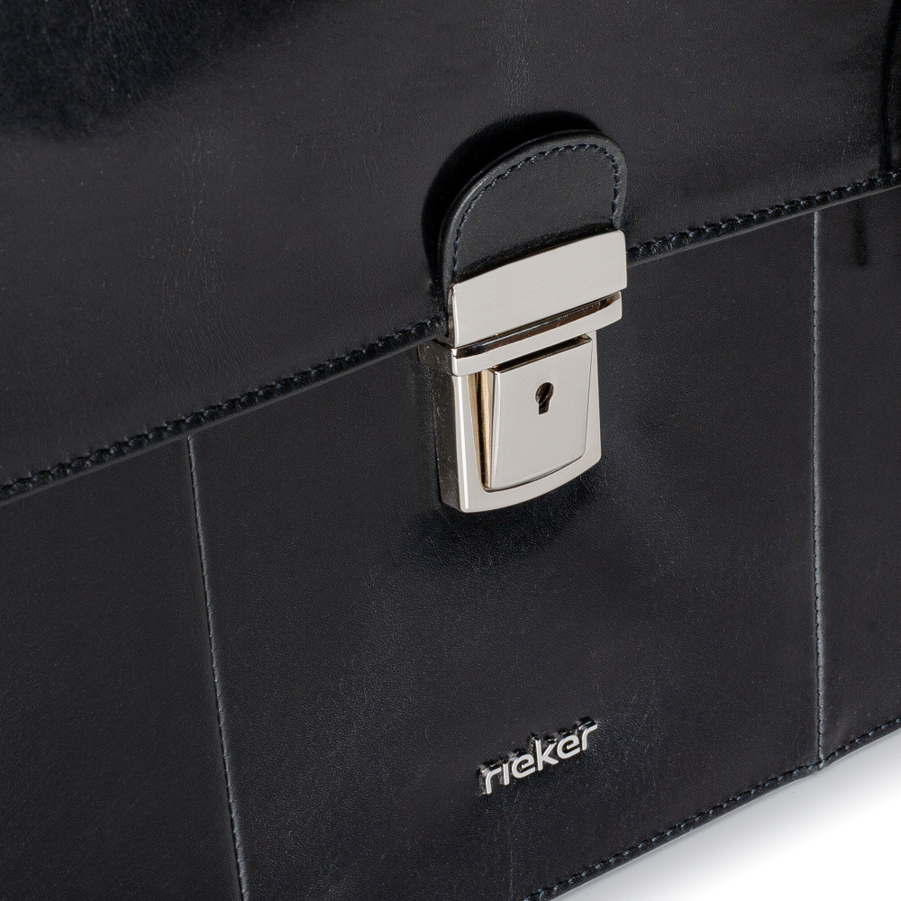 detail Pánská taška RIEKER 9030 černá W5
