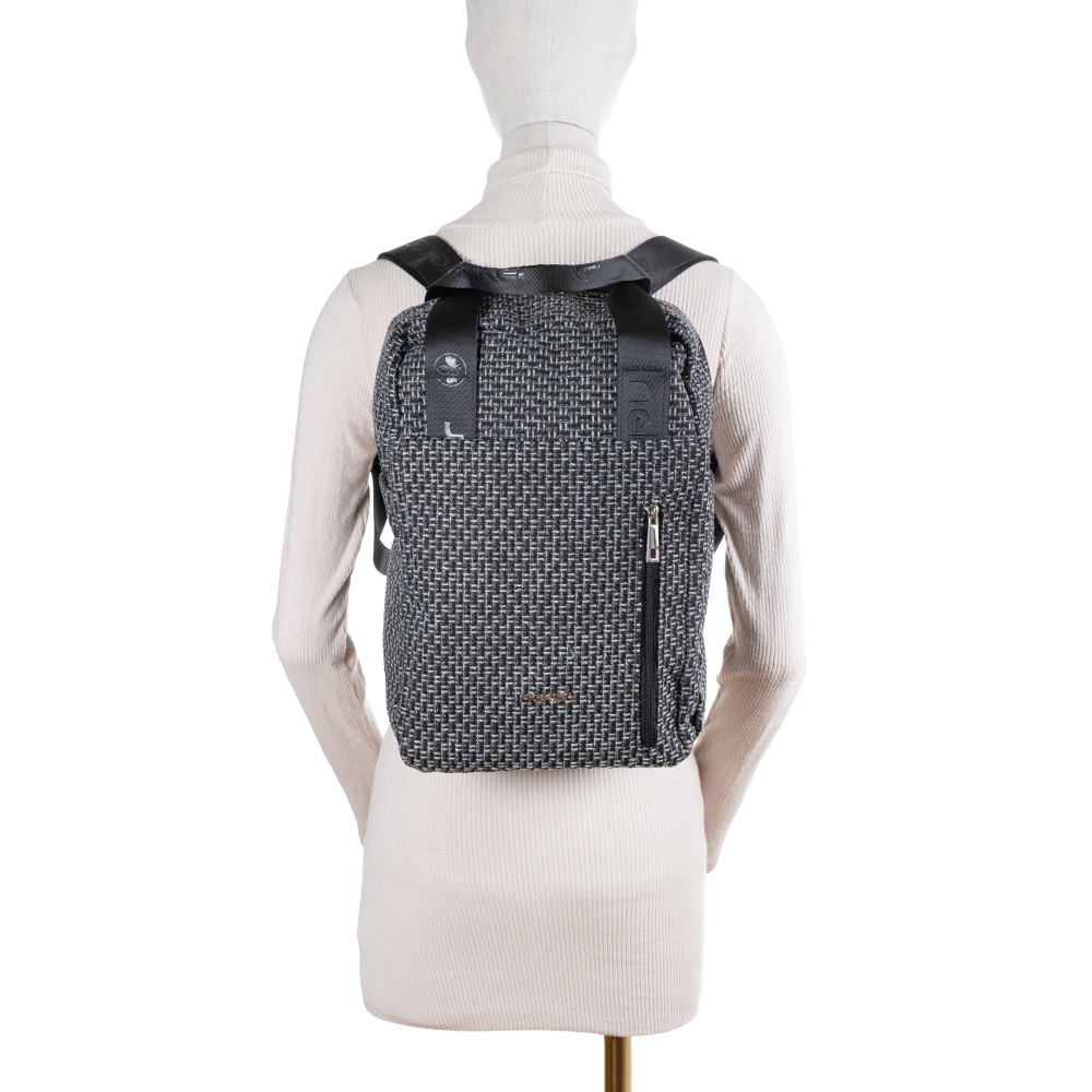 detail Dámský batoh RIEKER C2430-150/03 černá S5