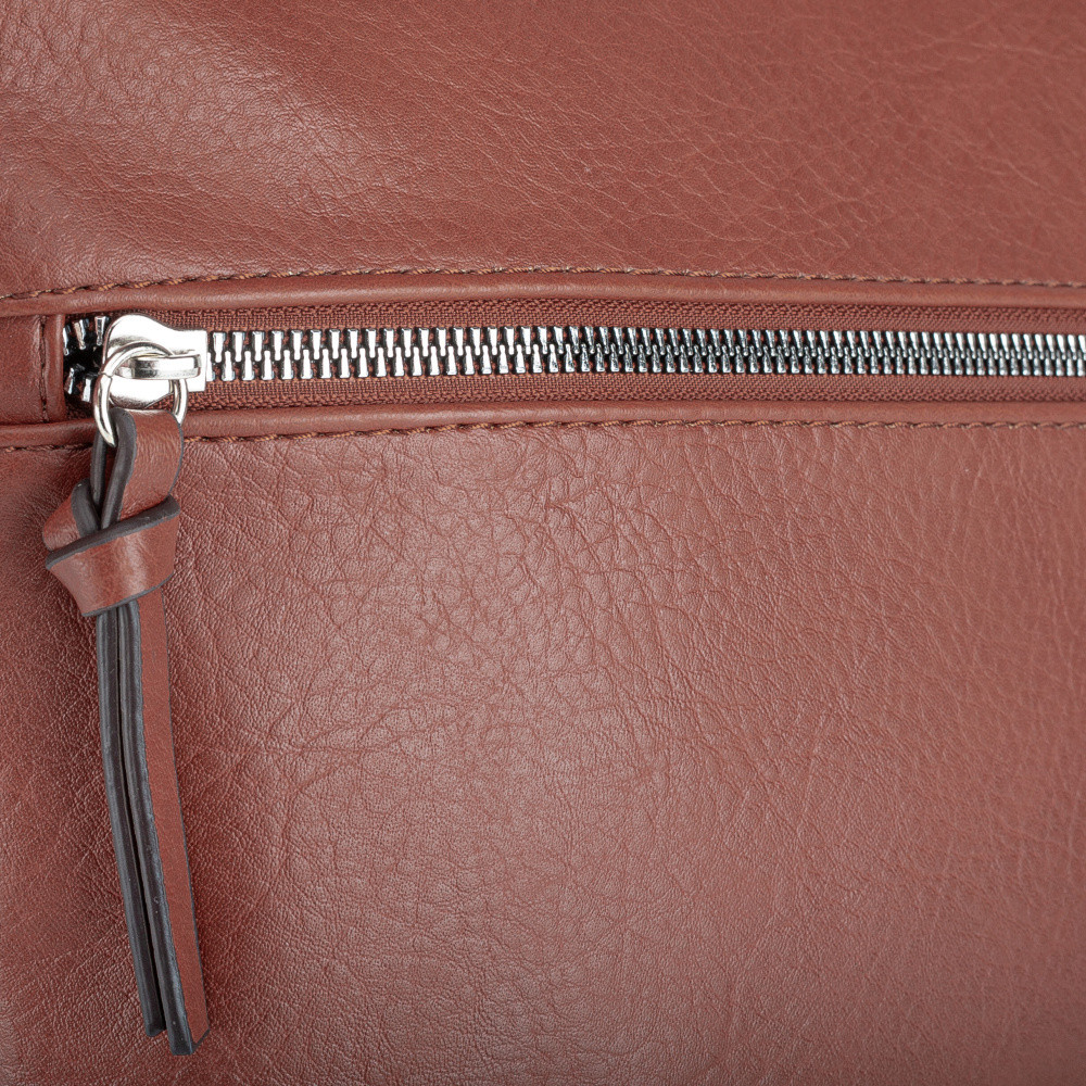 detail Dámská kabelka TAMARIS 30814-700 hnědá W5