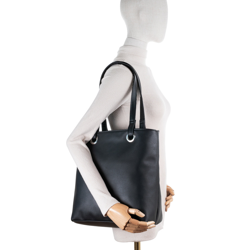 detail Dámská kabelka RIEKER C2431-029 černá W5