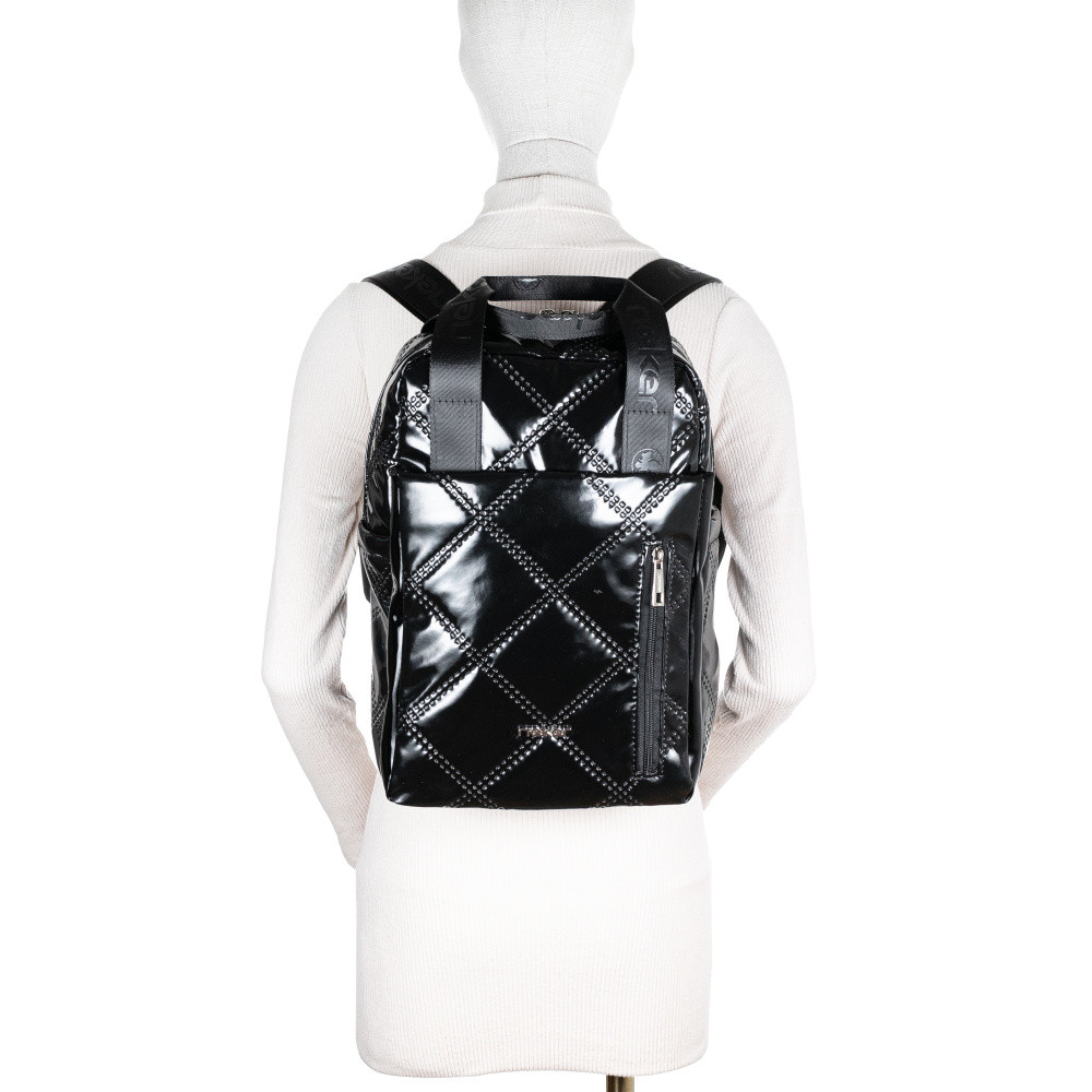 detail Dámský batoh RIEKER C2430-197/19 černá S5