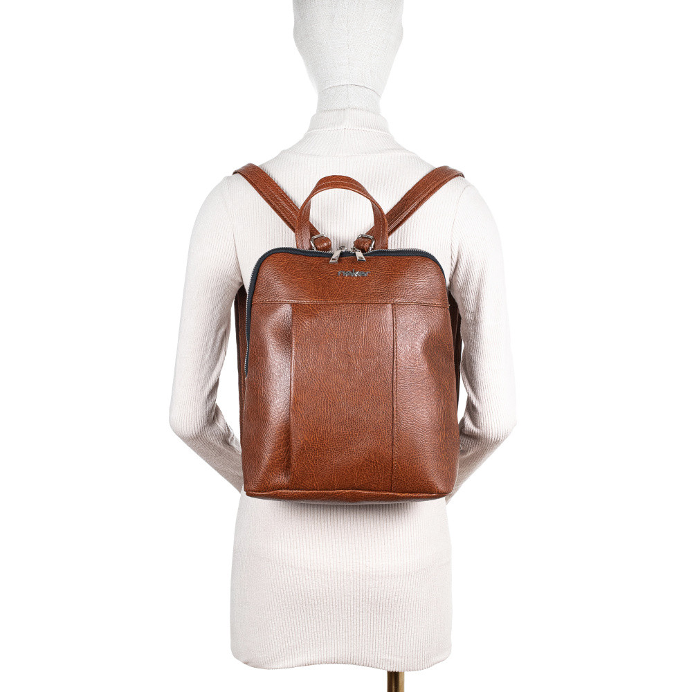 detail Dámský batoh RIEKER C2439-192/20 hnědá W5