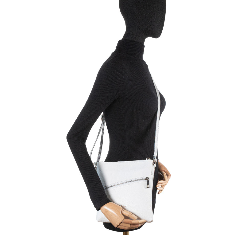 detail Dámská kabelka RIEKER C2441-206/H12-206/80/1 bílá W5