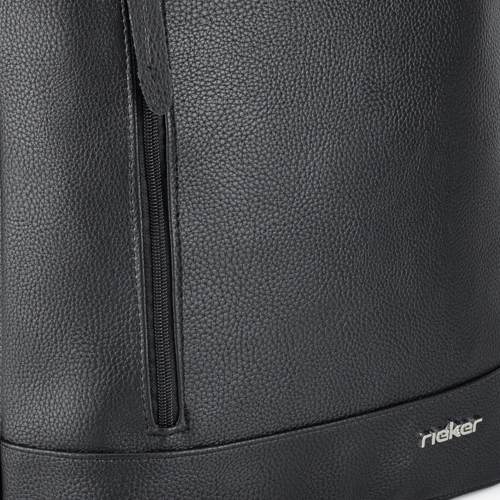 detail Dámský batoh RIEKER C2534-029 černá W5
