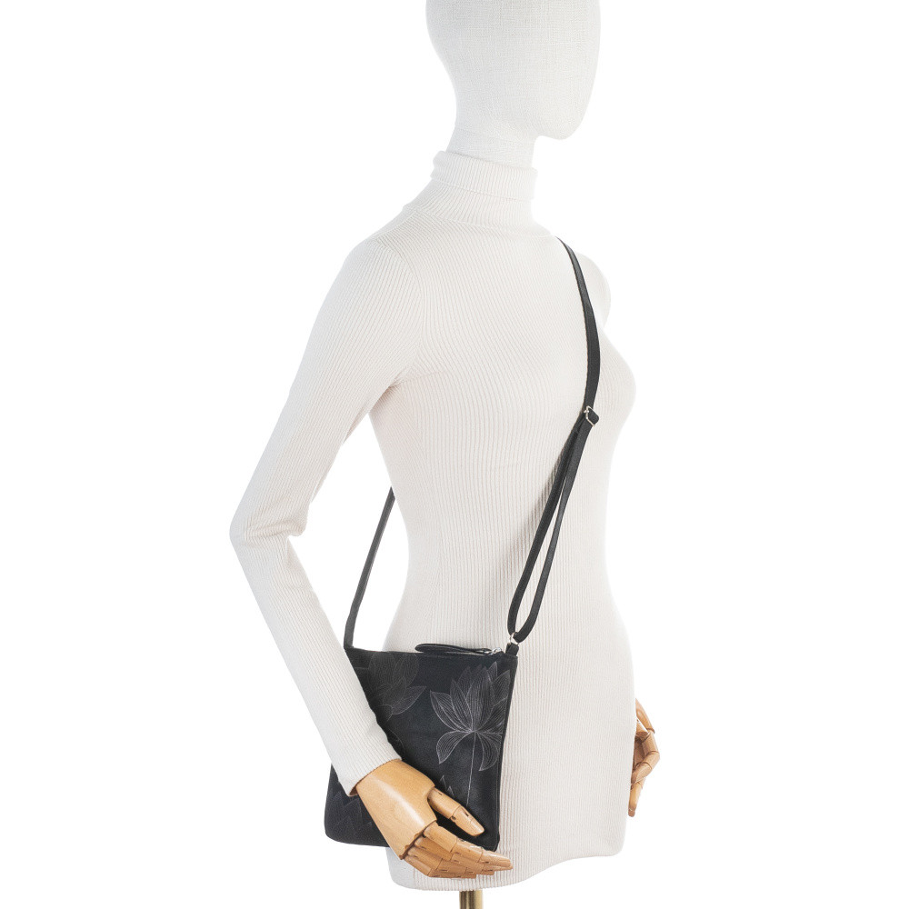 detail Dámská kabelka RIEKER C2538-154-KWT-BLS H/W5