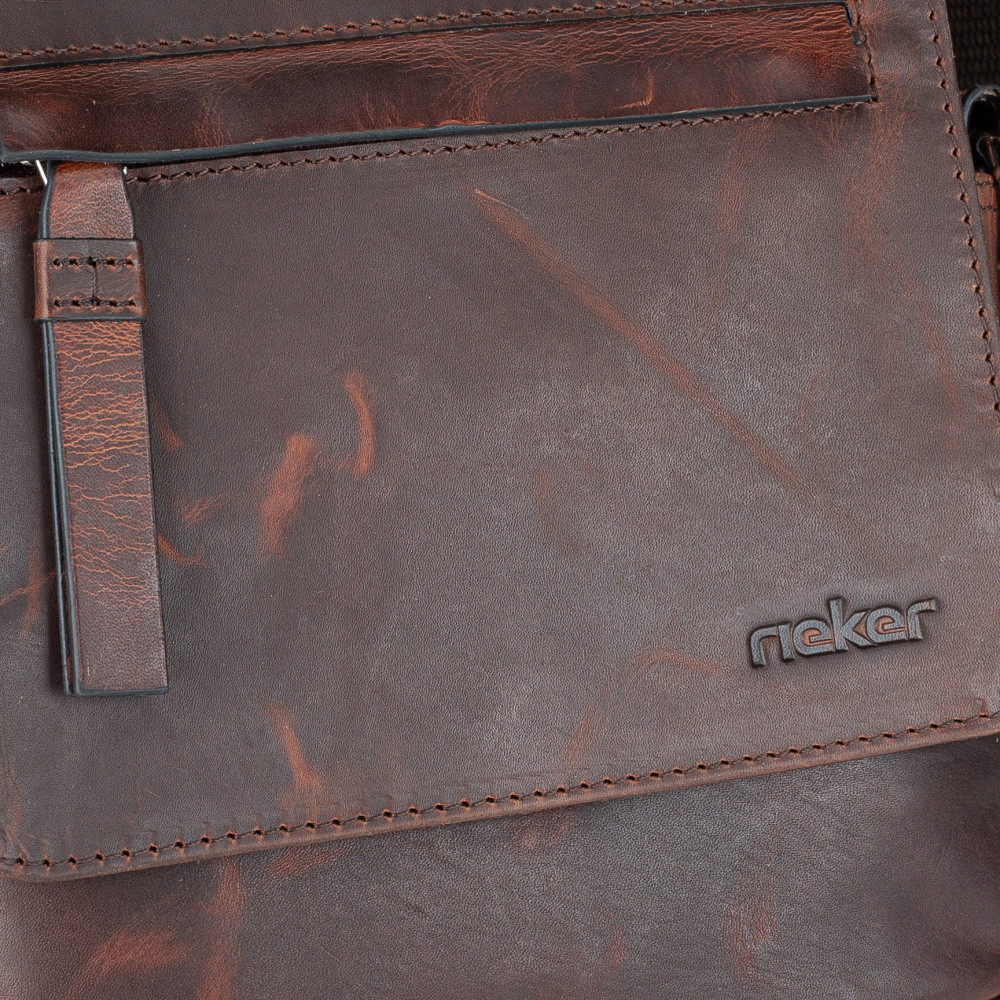 detail Pánská taška RIEKER 9036 hnědá S6