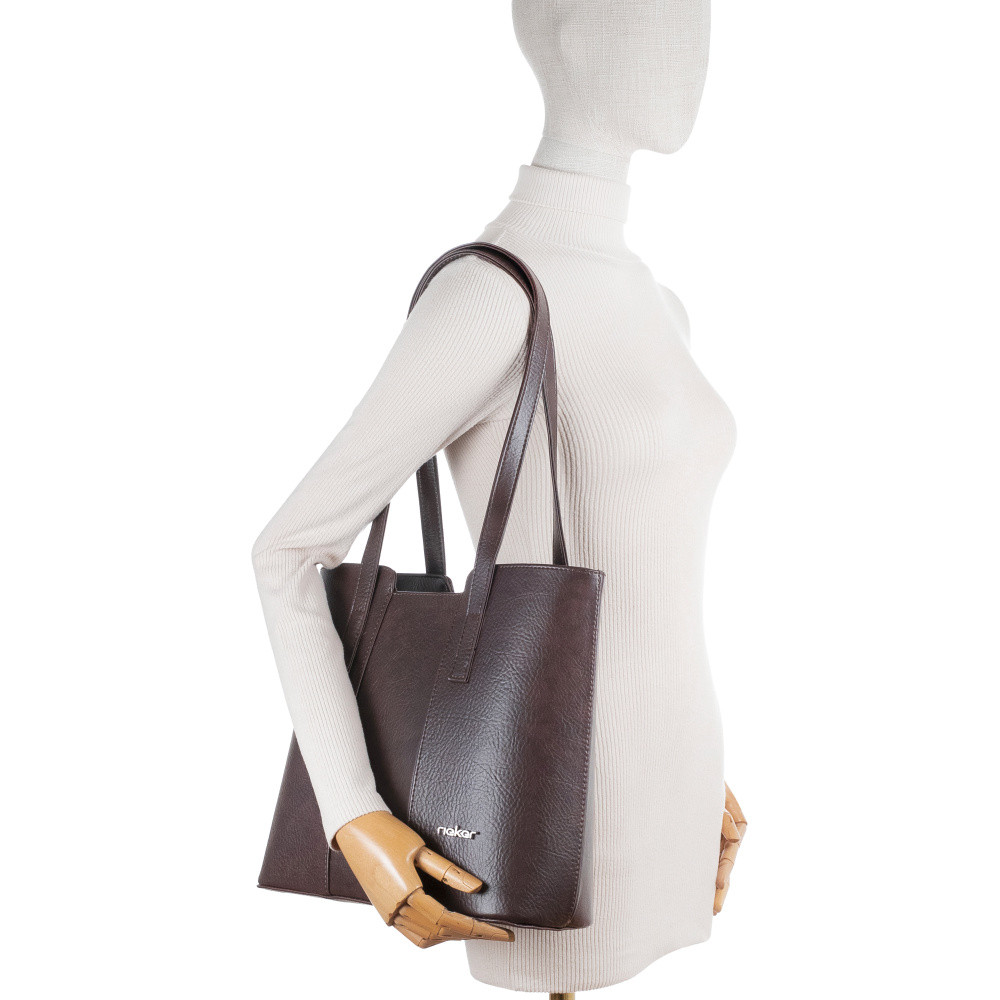 detail Dámská kabelka RIEKER C2549-199/31 hnědá W5