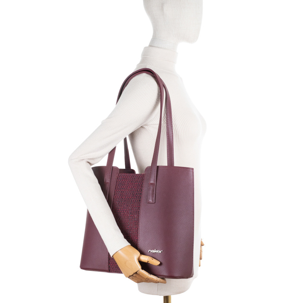 detail Dámská kabelka RIEKER C2549-206/H35-144/11 červená W5