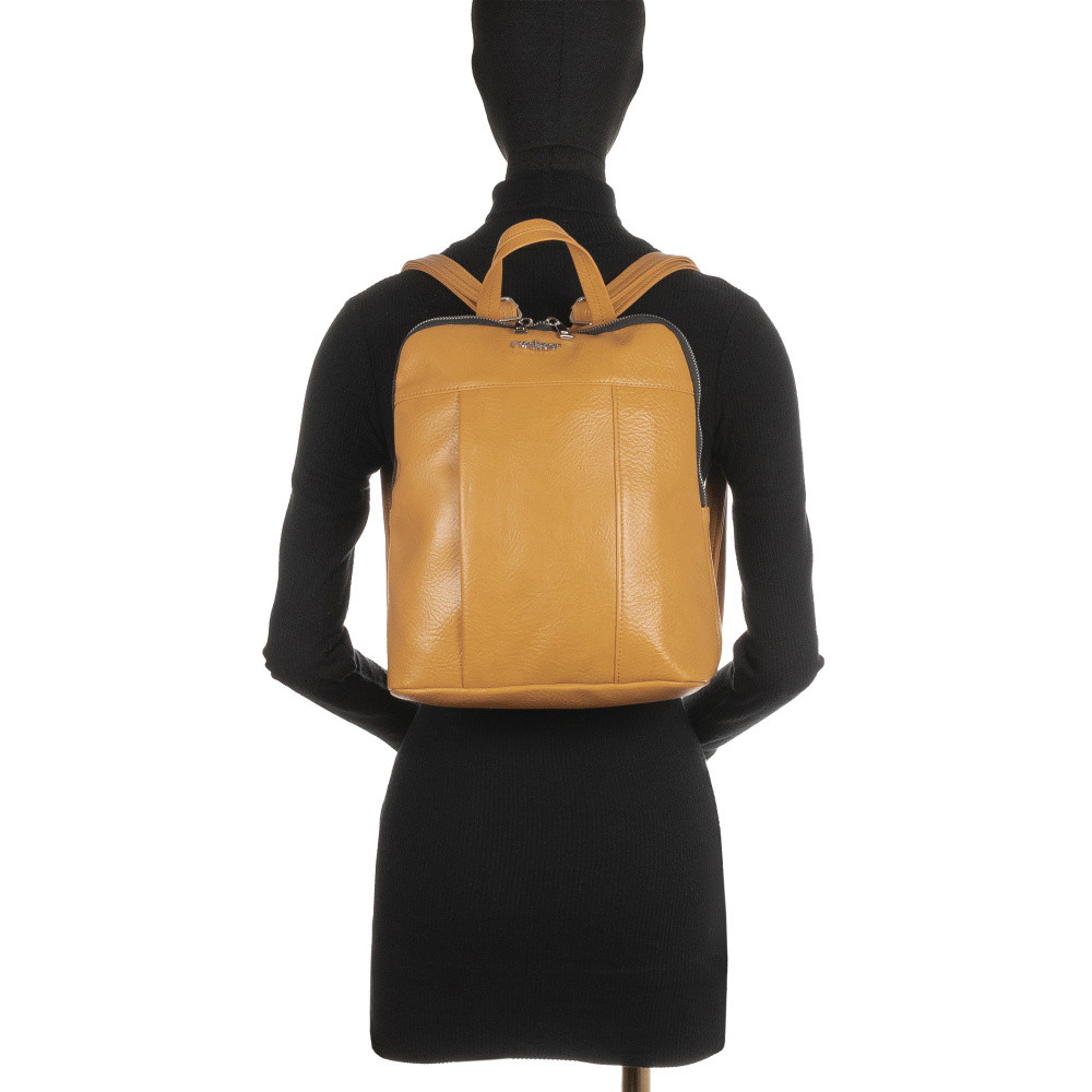 detail Dámský batoh RIEKER C2439-199/60 žlutá W5