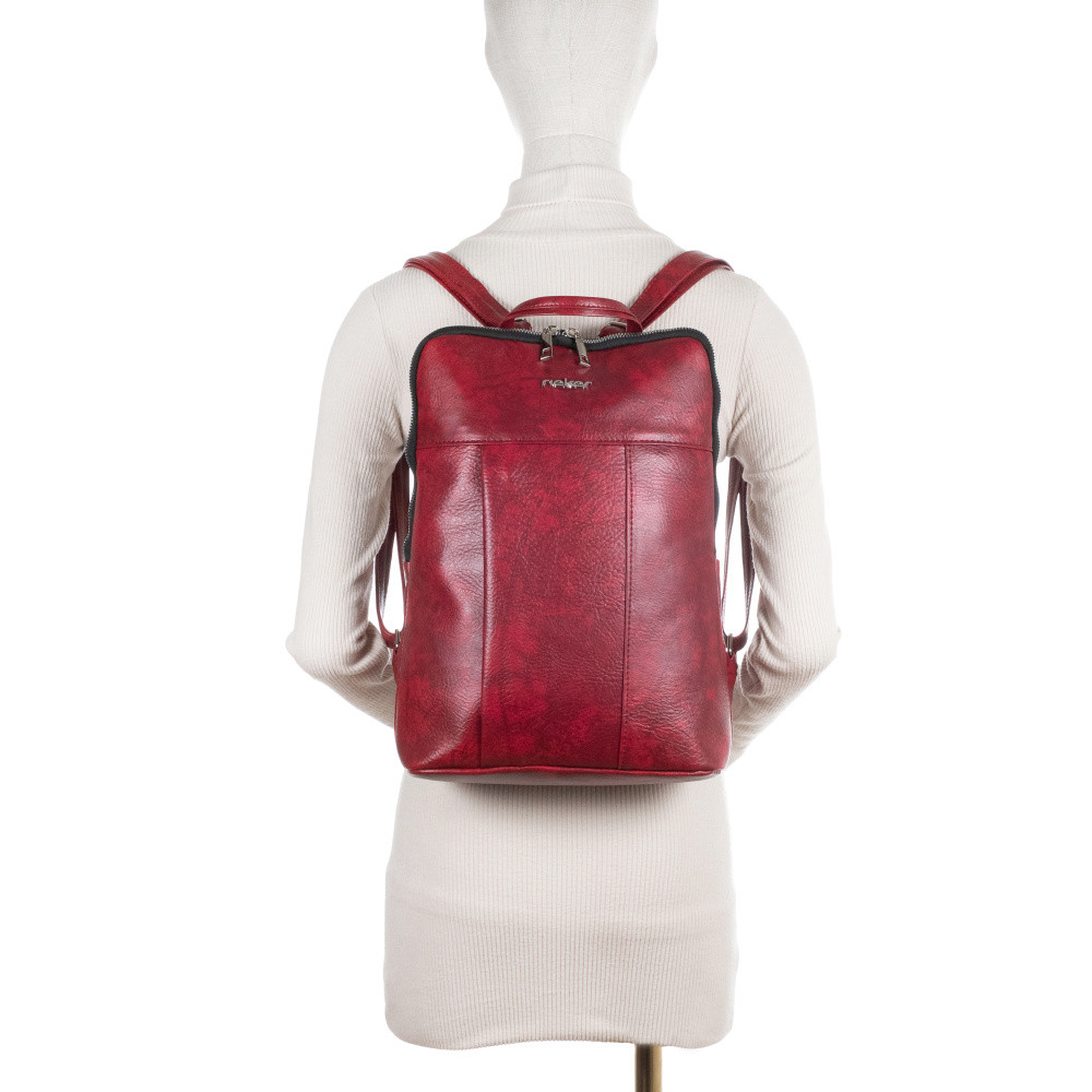 detail Dámský batoh RIEKER C2502-199/40 červená W5