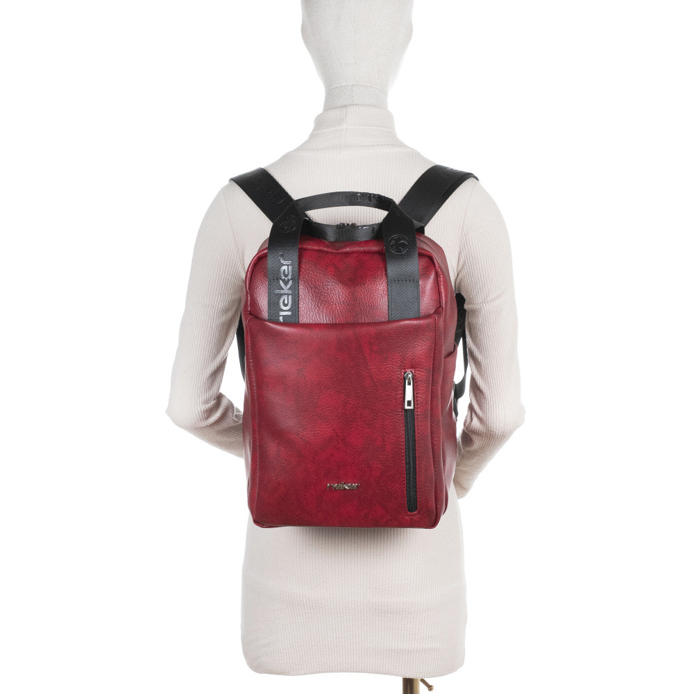 detail Dámský batoh RIEKER C2430-199/40 červená W5