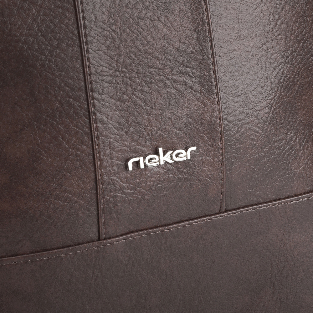 detail Dámský batoh RIEKER C2415-199/30 hnědá W5