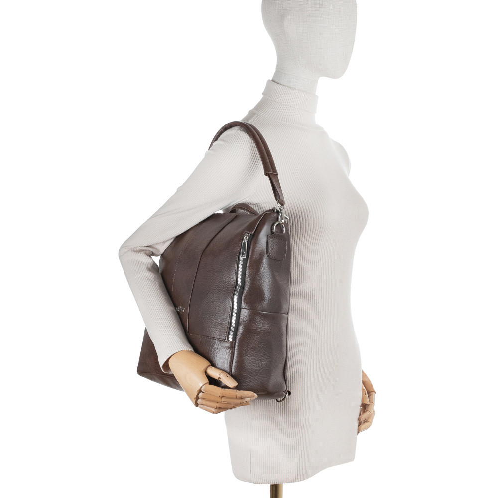 detail Dámský batoh RIEKER C2415-199/30 hnědá W5